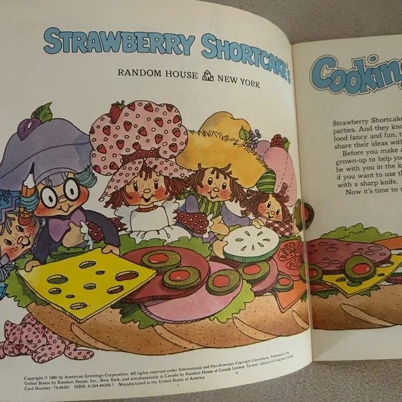 Vintage 1980 Strawberry Shortcakes Cooking Fun Book by Michael J. Smollin - Picture 4 of 7